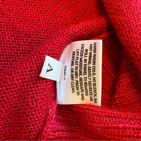 Eileen Fisher 100% Marino Wool Quiet Luxury Red Knit Sweater Top size small - Picture 8 of 10
